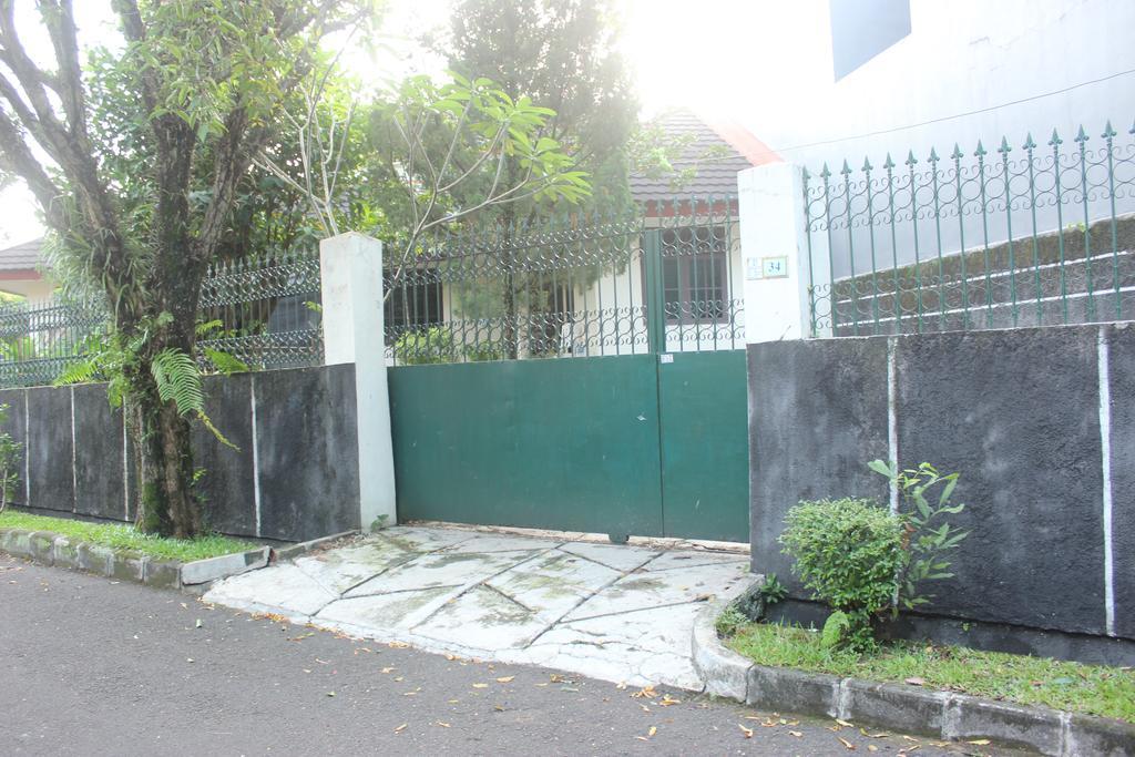 Riverrun Home Bogor Dış mekan fotoğraf